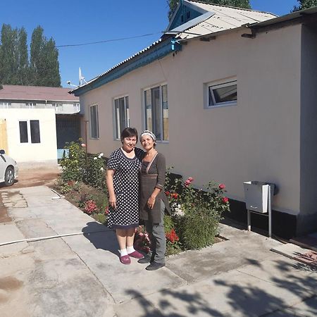Guest House Lola Kochkor ภายนอก รูปภาพ