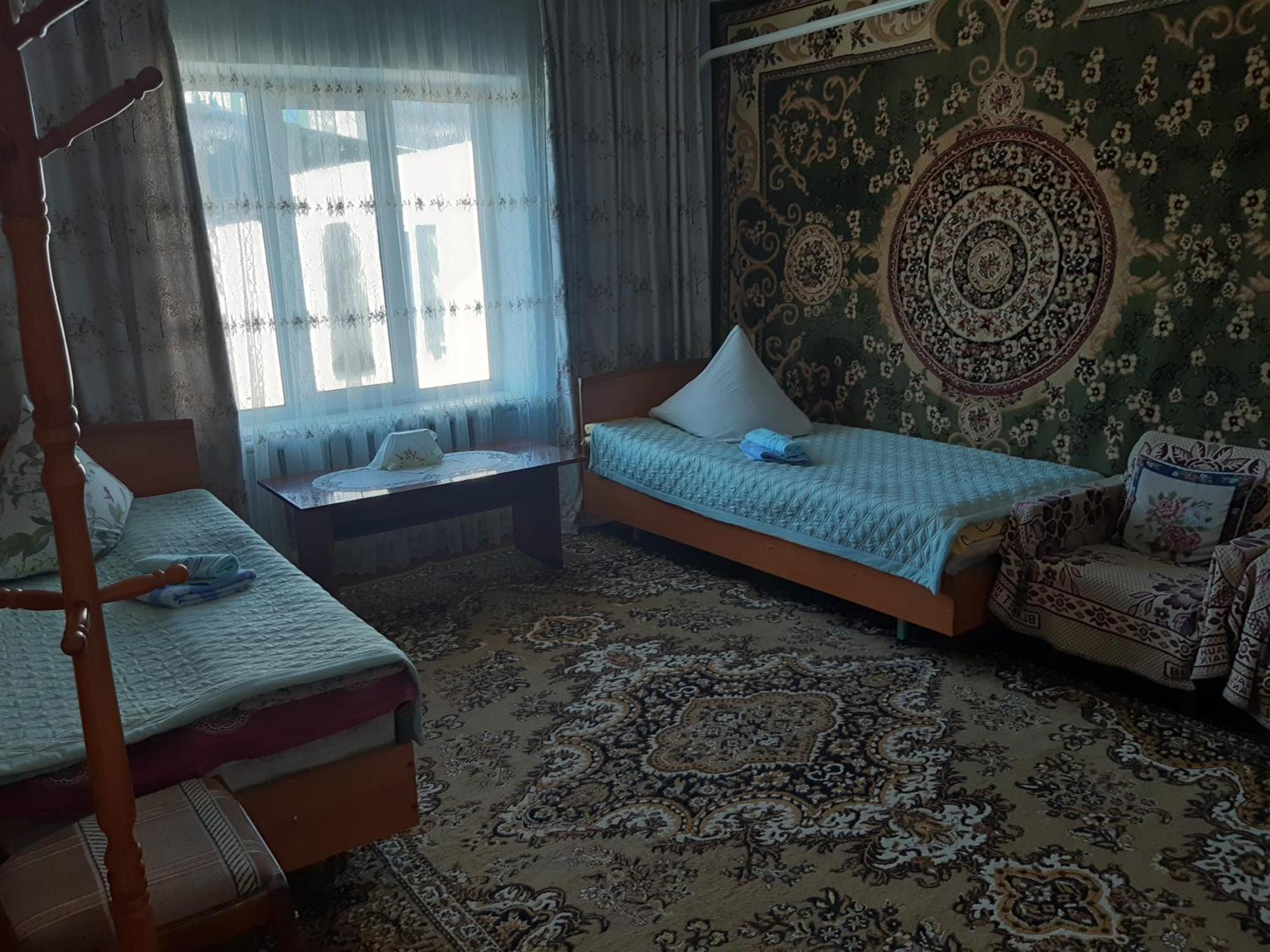 Guest House Lola Kochkor ภายนอก รูปภาพ