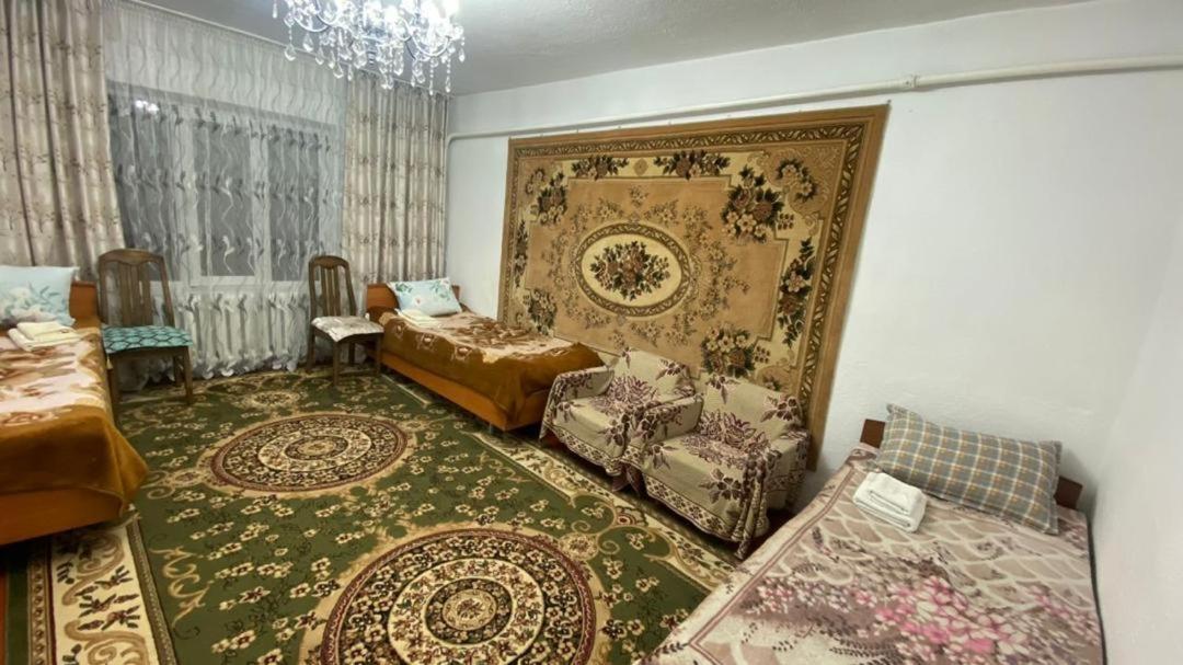 Guest House Lola Kochkor ภายนอก รูปภาพ