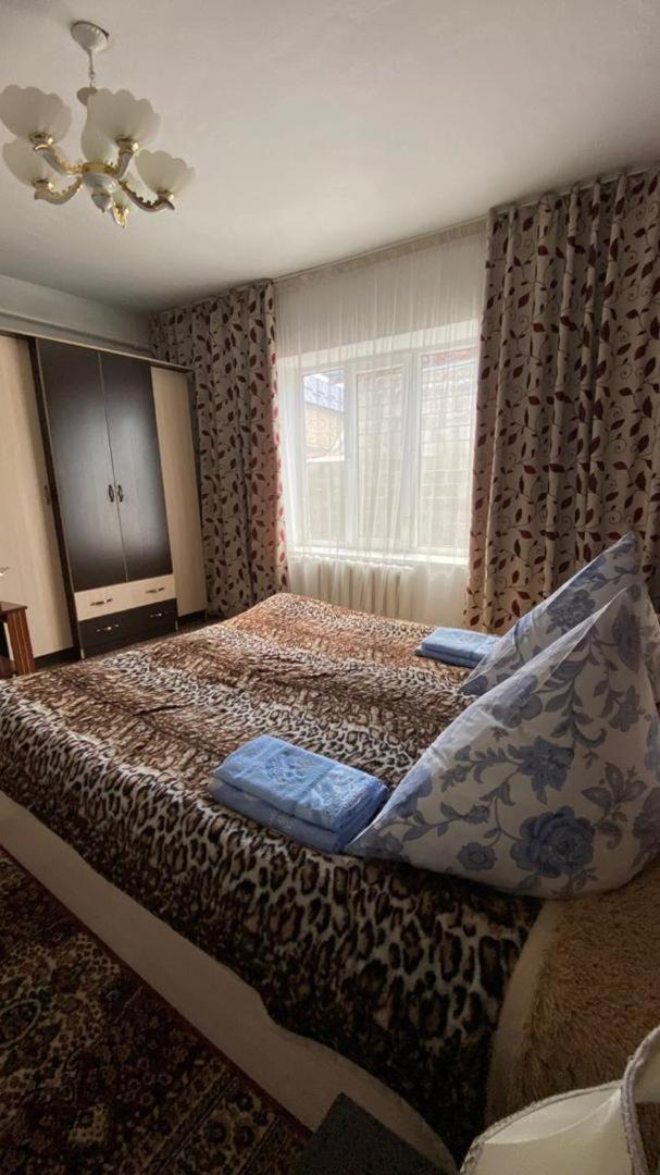 Guest House Lola Kochkor ภายนอก รูปภาพ